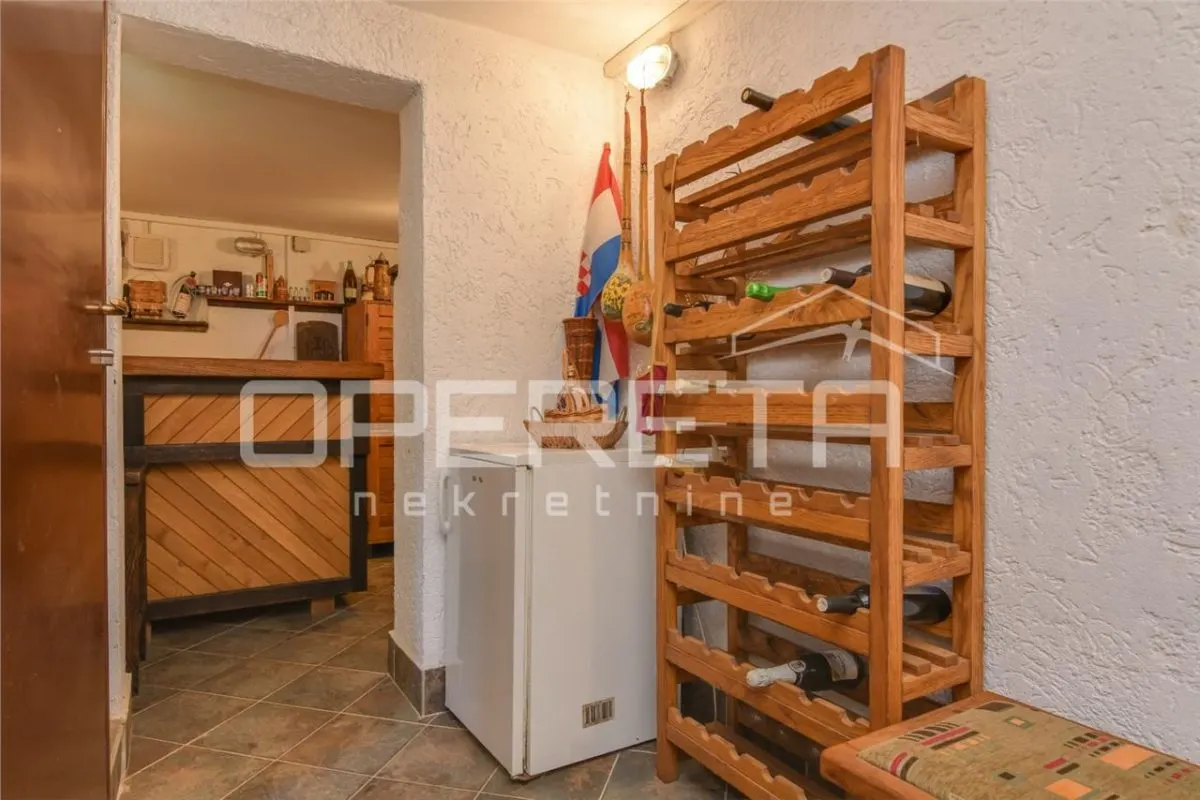 Holiday Villa with Traditional Oak House for Sale in Sveti Kriz Zacretje, Croatia - foto 16