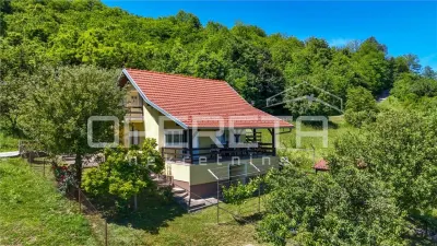 Holiday Villa with Traditional Oak House for Sale in Sveti Kriz Zacretje, Croatia - foto 3