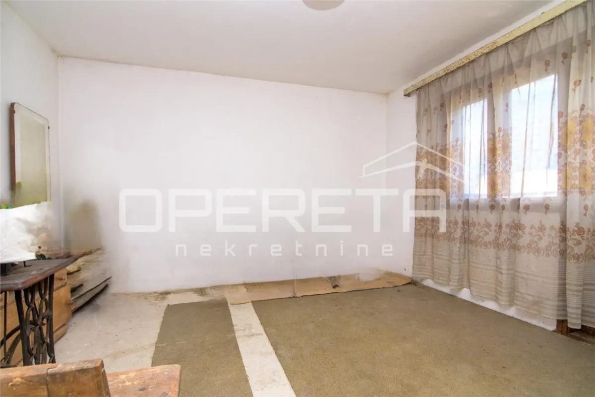 Villa for Sale in Tuhelj, Croatia – 180 m² on 14,109 m² Plot - foto 8