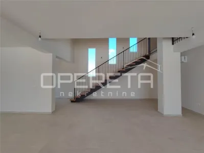 Casa vila de vanzare in Croatia, Zemunik Donji - foto 13