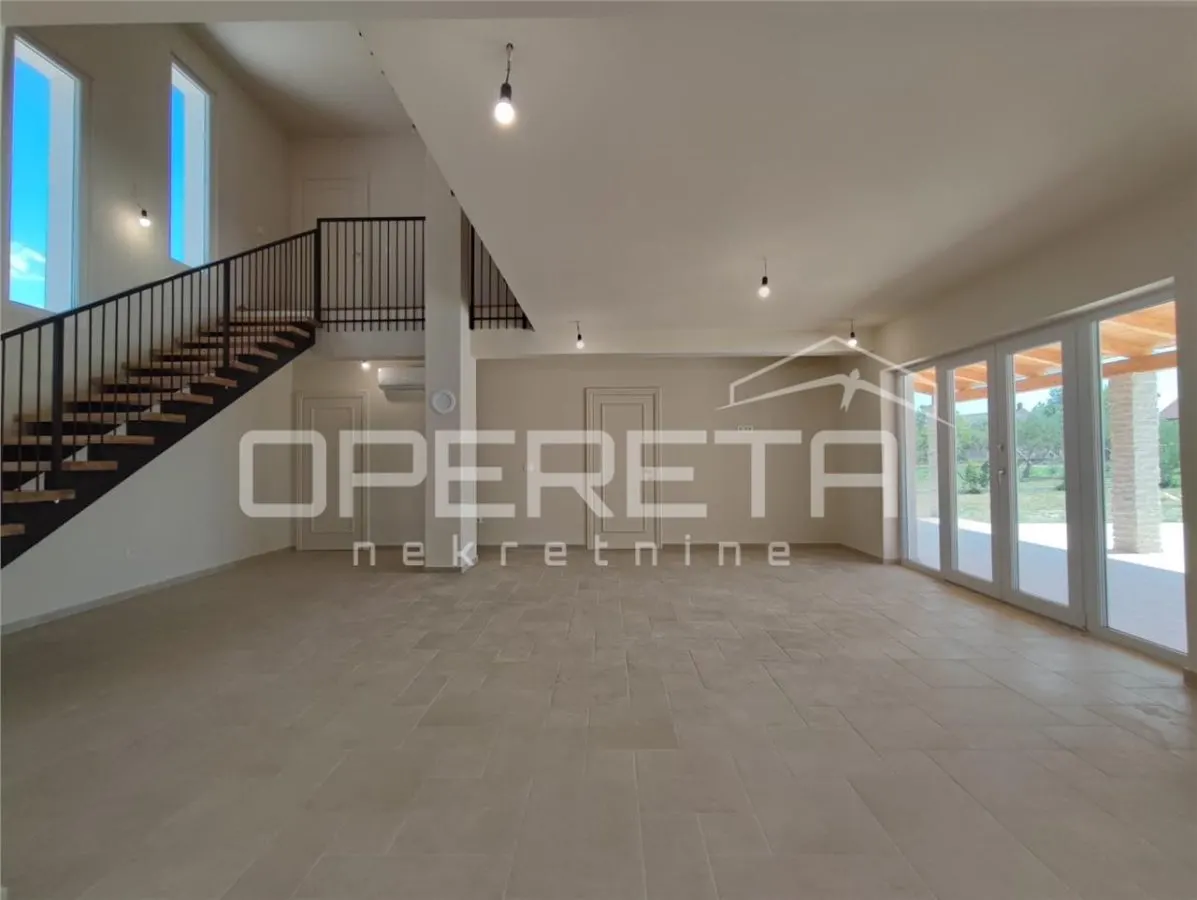 Casa vila de vanzare in Croatia, Zemunik Donji - foto 17