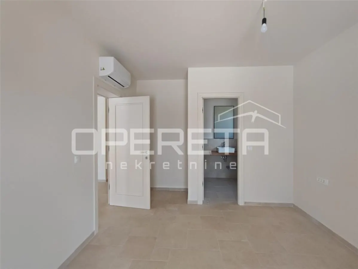 Casa vila de vanzare in Croatia, Zemunik Donji - foto 18