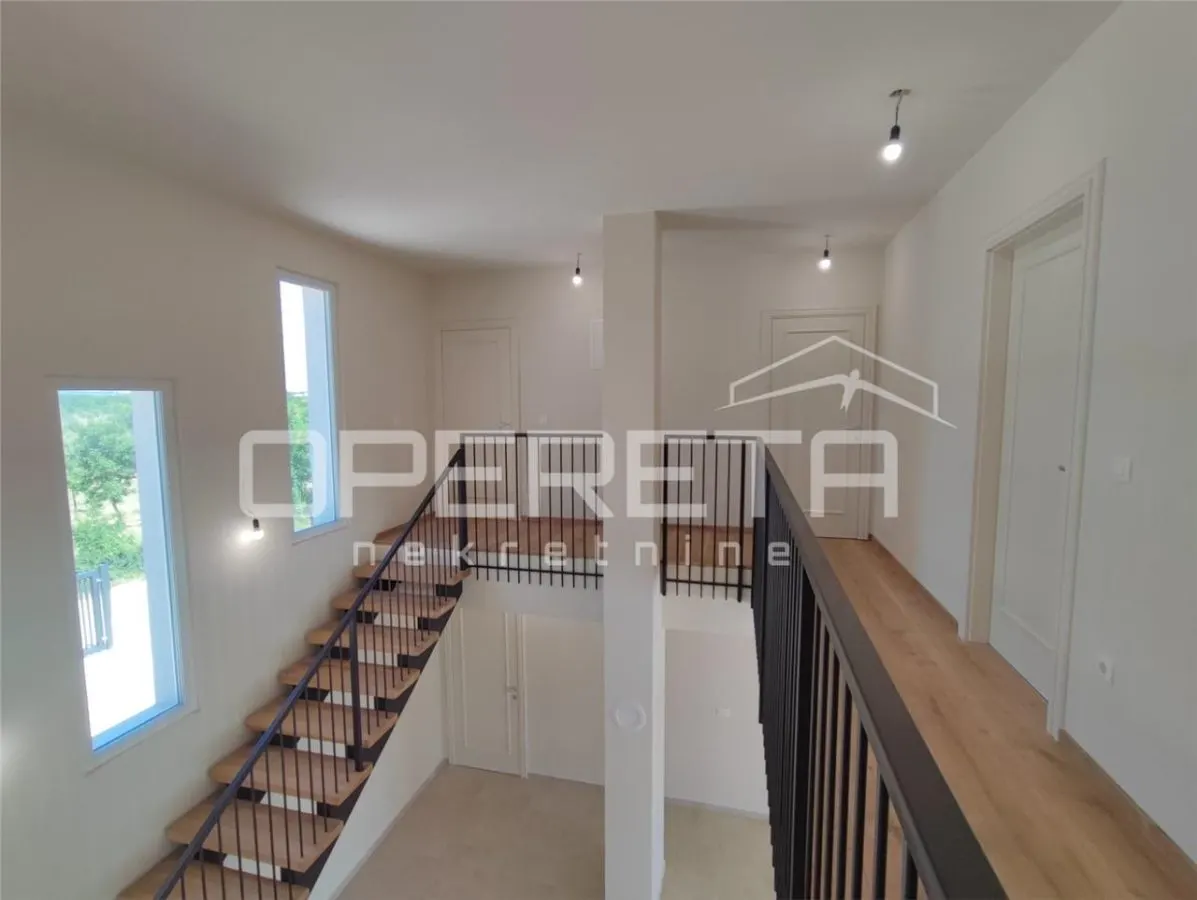 Casa vila de vanzare in Croatia, Zemunik Donji - foto 25