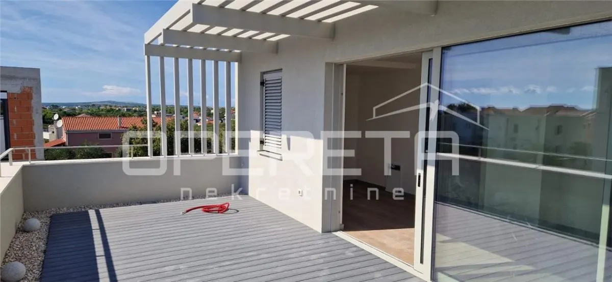Luxury Semi-Detached Villa with Pool for Sale in Privlaka, Croatia - foto 11