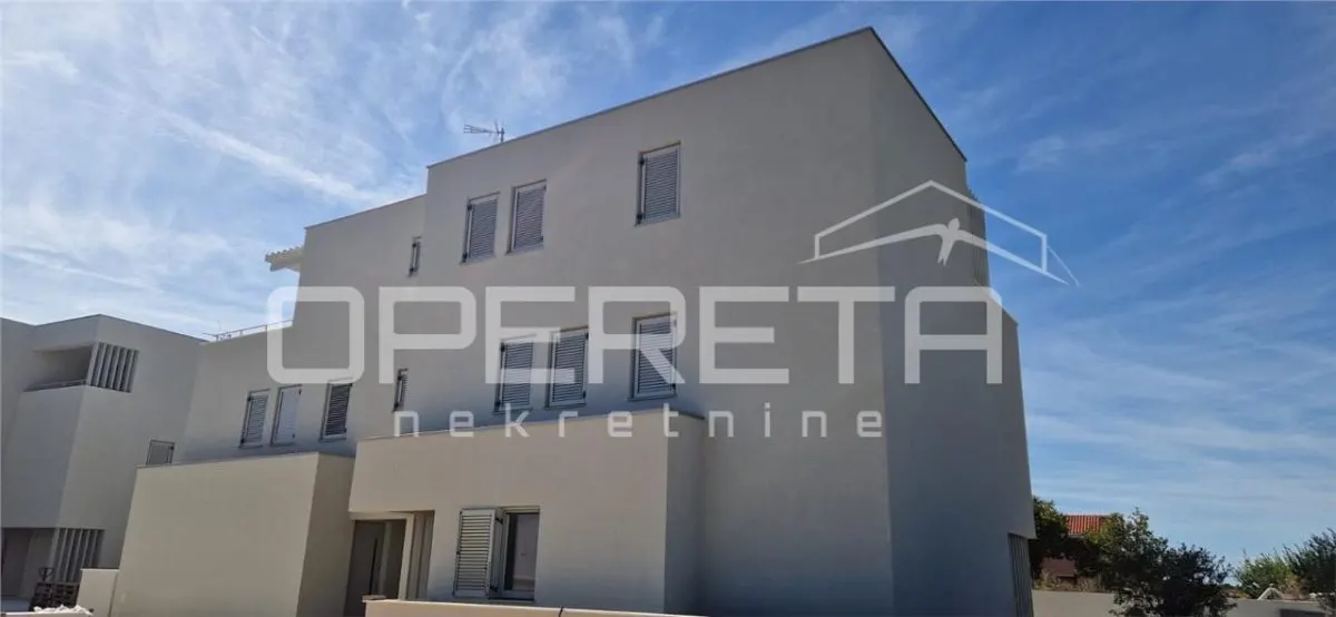 Luxury Semi-Detached Villa with Pool for Sale in Privlaka, Croatia - foto 13