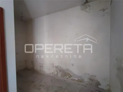 Villa with Two Apartments and Auxiliary Building for Sale in Zadar, Croatia - foto 13