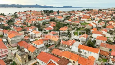 Villa with Two Apartments and Auxiliary Building for Sale in Zadar, Croatia - foto 5
