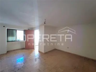 Villa with Two Apartments and Auxiliary Building for Sale in Zadar, Croatia - foto 7