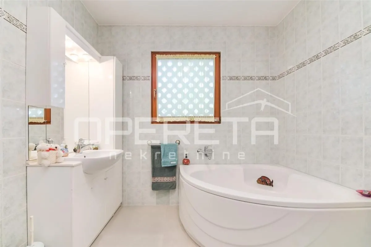 Casa vila de vanzare in Croatia, Zagreb - foto 11