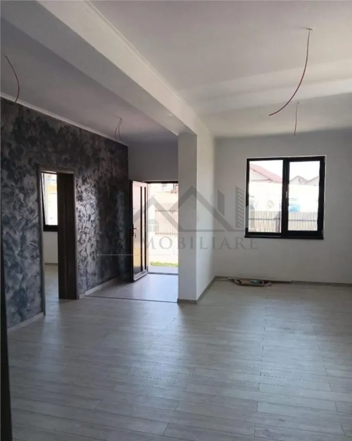 Valea Adanca Casa parter 4cam Su 104mp teren440mp beci Te muti imediat - foto 2