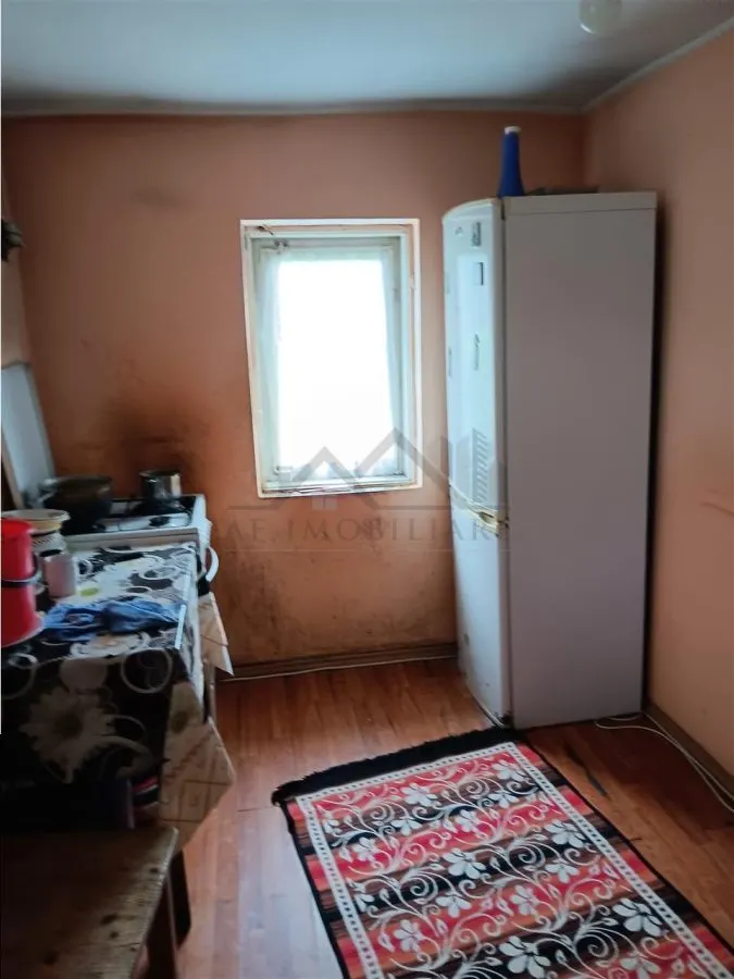 Manta Rosie Hlincea Teren 616mp si Casa veche din caramida 81mp - foto 10