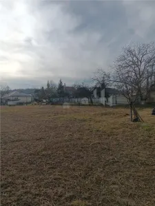 Bucium Paun central TEREN 3500mp la asfalt cu toate utilitatile - foto 3