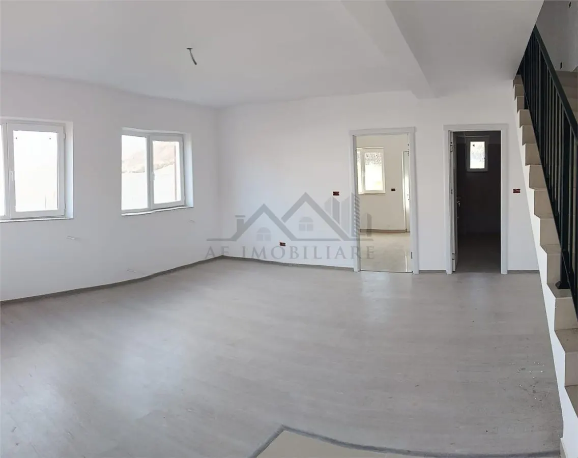 Visani vila P+1 duplex LIBERA la CHEIE s. utila = 105mp teren 200mp doua locuri de parcare si zona de relaxare - foto 2
