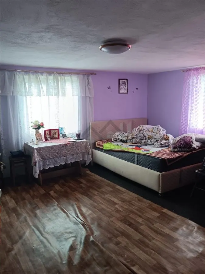 Ciurbesti TEREN 1347mp cu casa batraneasca 61mp utilitati trase panorama superba - foto 7