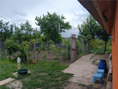 Ciurbesti Casa batraneasca cu TEREN 1347mp - foto 2