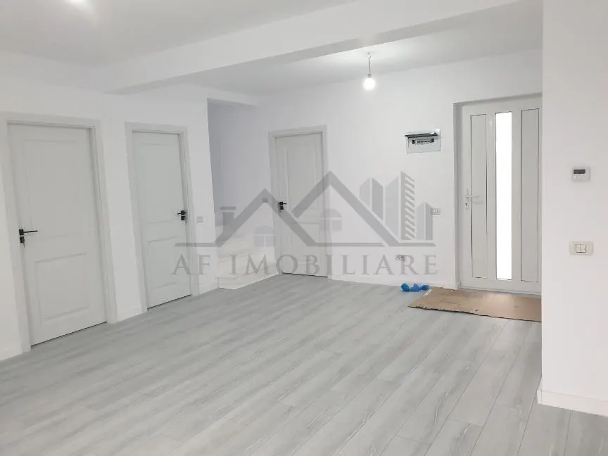 Vla 5 camere Valea Lupului - Zero comision parcare asfalt incalzire in pardoseala - foto 3