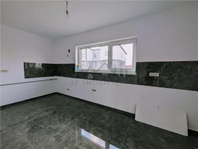Vla 5 camere Valea Lupului - Zero comision parcare asfalt incalzire in pardoseala - foto 4
