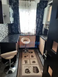 Apartament 3 camere Podu Ros - foto 3