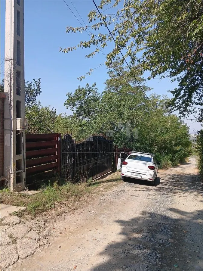 Pietrarie Vila P+1 s=164mp garaj beci teren 2000mp livada vie zona verde - foto 13