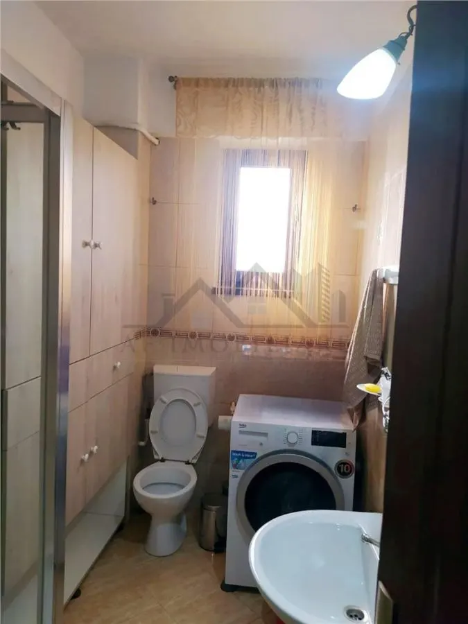 Apartament cu 2 camere de inchiriat cu parcare - foto 8
