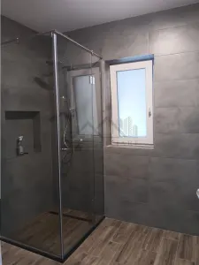 Barnova VILA LUX in spatele Primariei zona exclusivista cu padure - foto 8