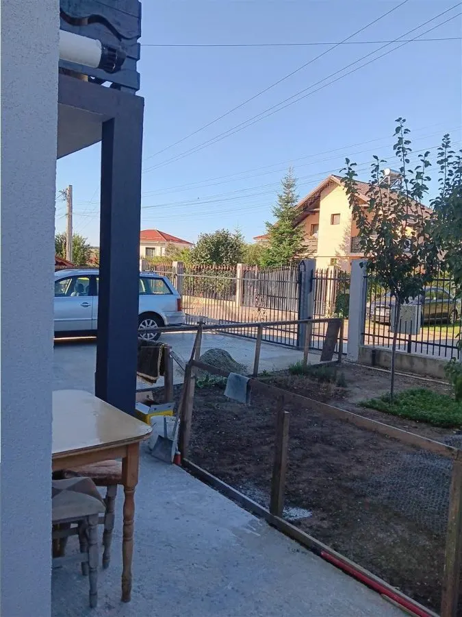 Lunca Cetatui Vila P+ E su=193mp centura iasi pot locui doua familii - foto 5