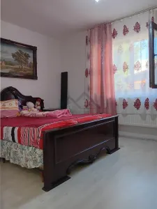 Lunca Cetatui Vila P+ E su=193mp centura iasi pot locui doua familii - foto 10