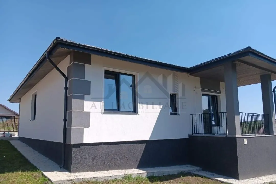 Miroslava Casa parter Su 104mp teren 440mp beci disponibila la cheie - foto 1