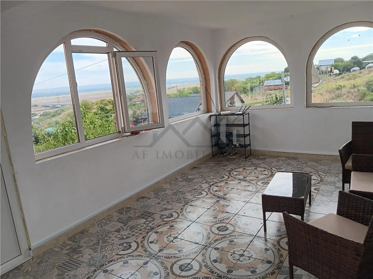 Tomesti Vila P+E SU=236mp 5 dormitoare living doua bai garaj TEREN 1347mp amenajat - foto 10