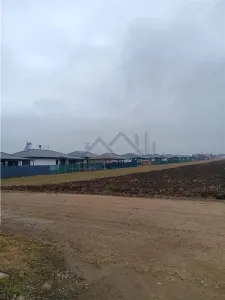Aroneanu teren 8503 deschidere la doua strazi utilitati la ambele capete s-a demarat procedura de PUZ Intrare in intravilan - foto 4