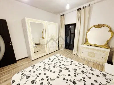 Casa de inchiriat cu priveliste frumoasa - foto 5