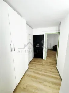 Apartament cu 3 camere de inchiriat - foto 13