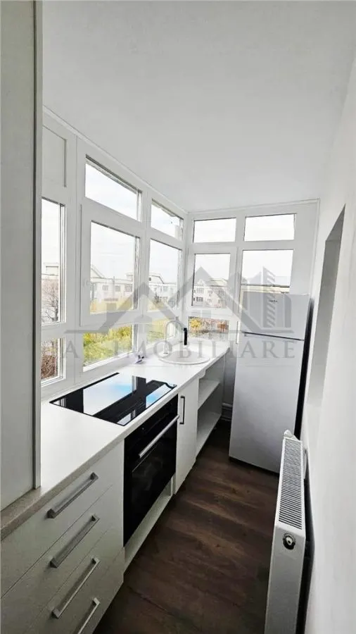 Apartament cu 3 camere de inchiriat - foto 7