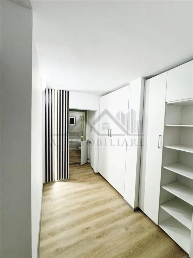 Apartament cu 3 camere de inchiriat - foto 8