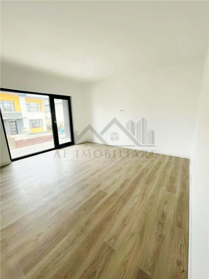Casa individuala si intabulata cu garaj - foto 4