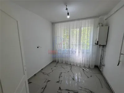 Apartament 3 camere Alexandru cel Bun - foto 6