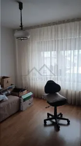 Valea Lupului str Nufarului Vila P+E SU=188mp teren 300mp sau 800mp - foto 8