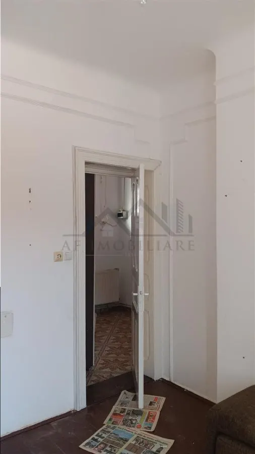Tatarasi zona Piata Chirila teren 576mp cu casa si anexe (pretabil si privatizare) - foto 7
