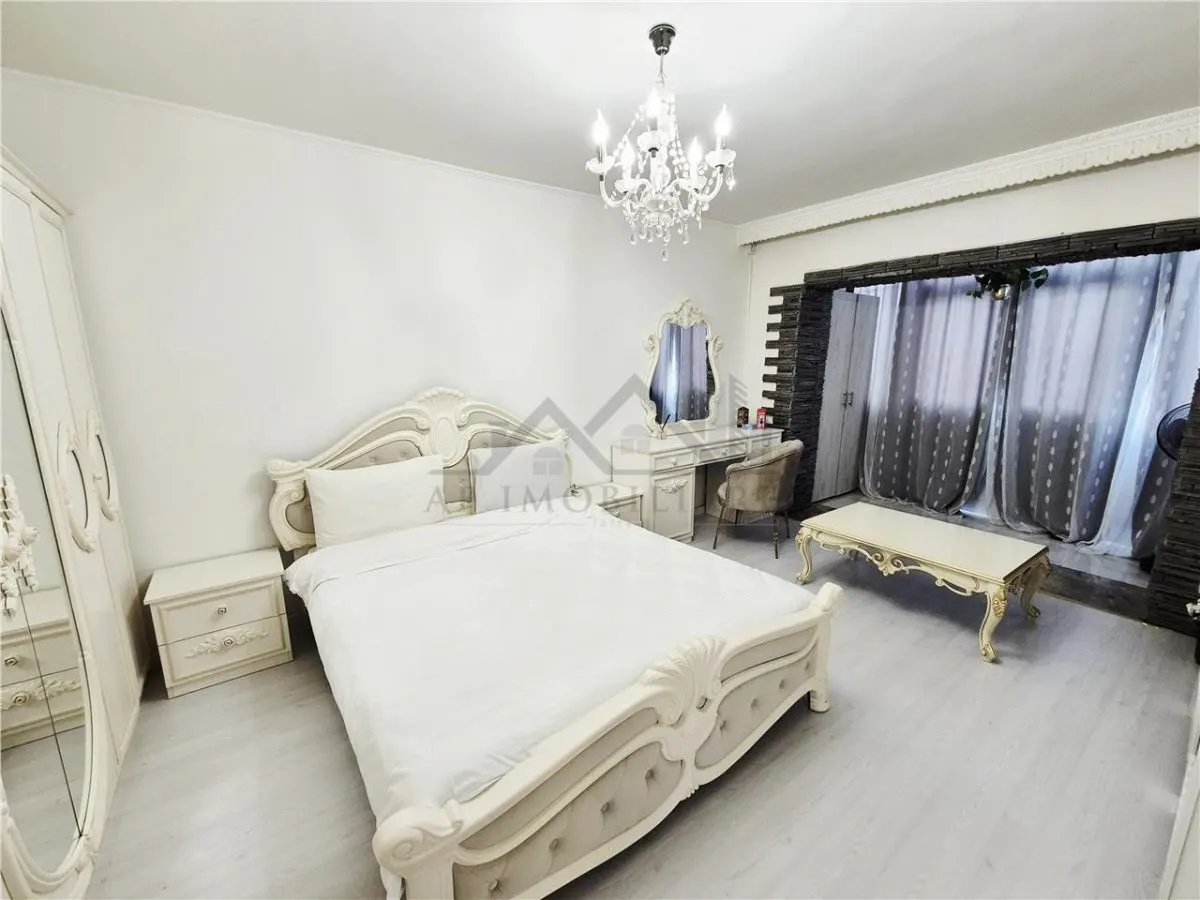 Apartament cu 3 camere complet mobilat si utilat - foto 1