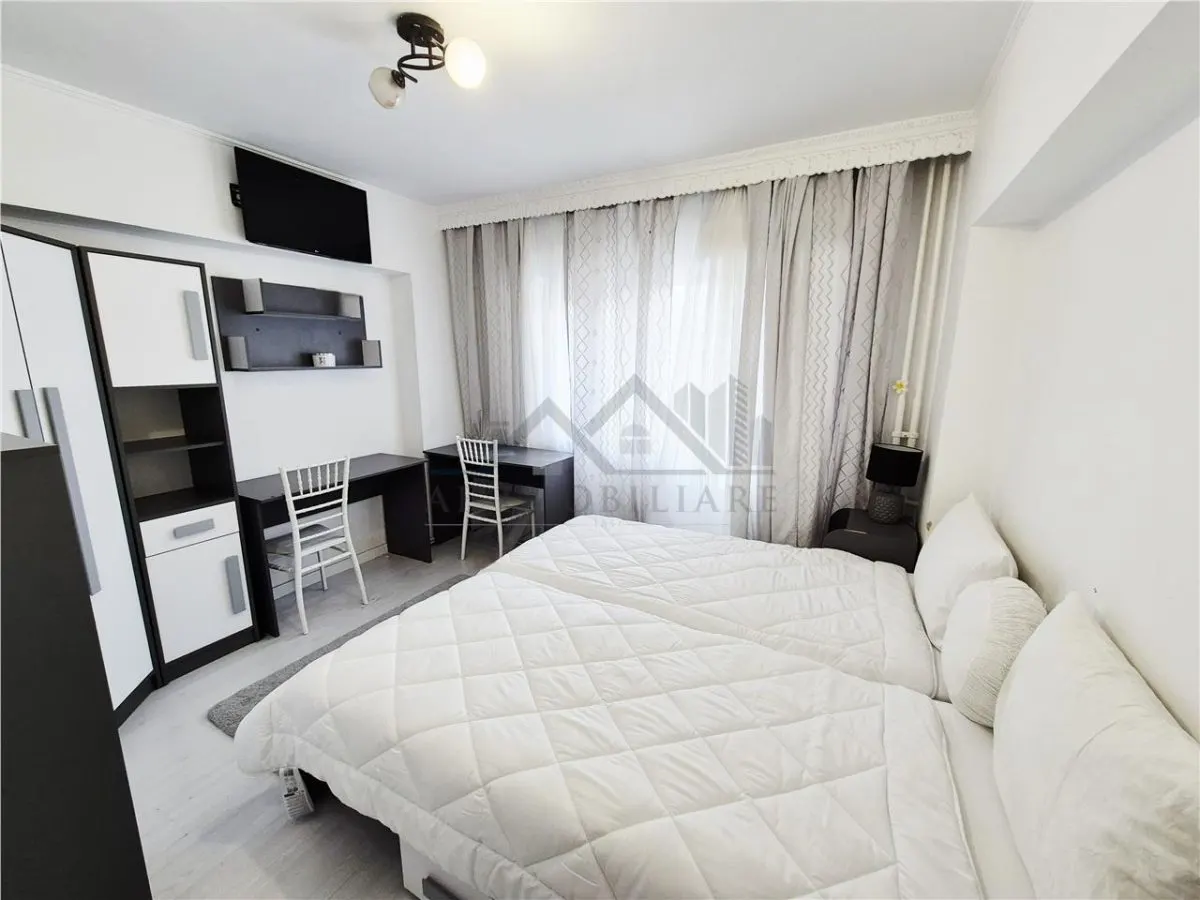 Apartament cu 3 camere complet mobilat si utilat - foto 4