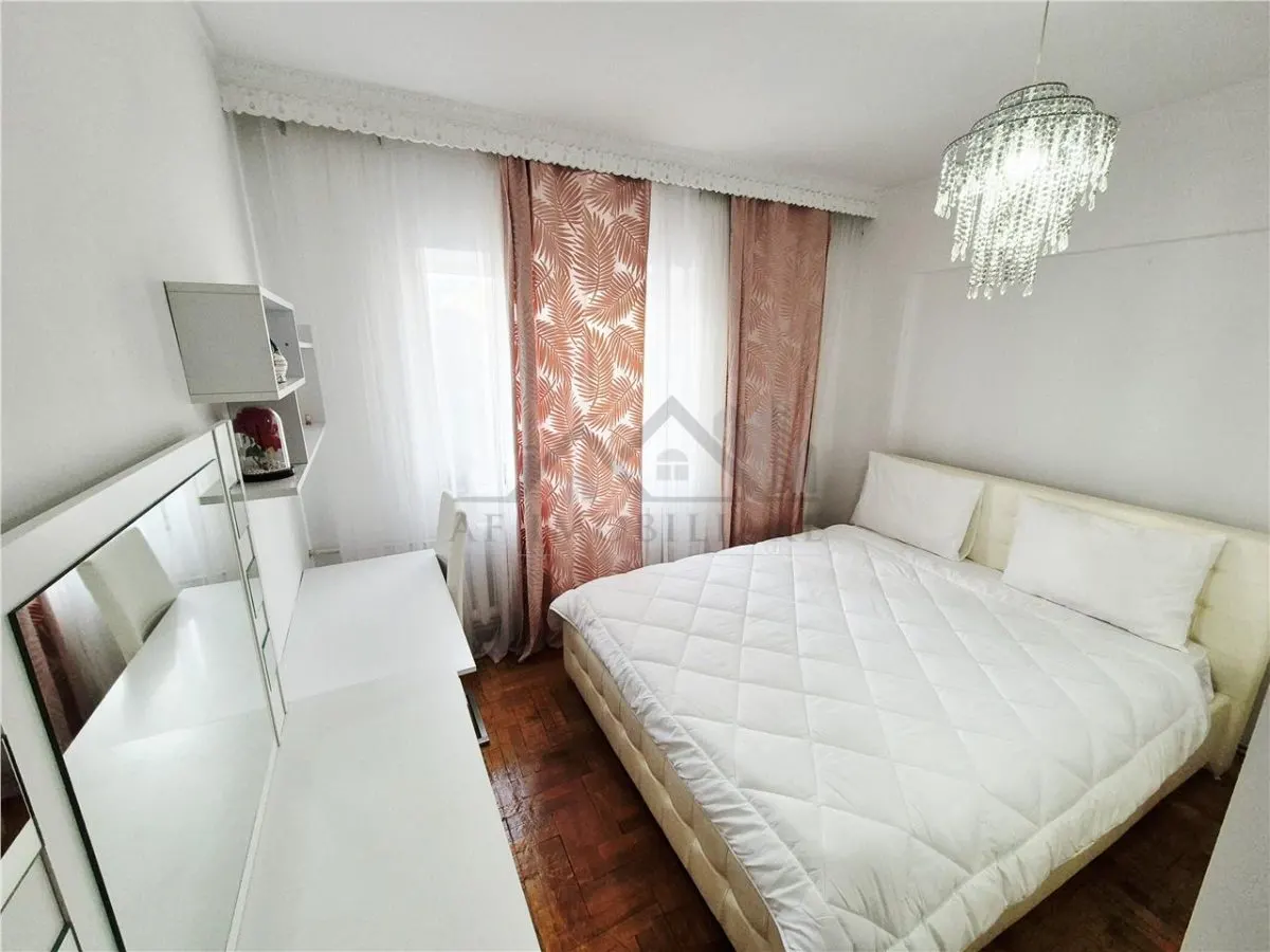 Apartament cu 3 camere complet mobilat si utilat - foto 5