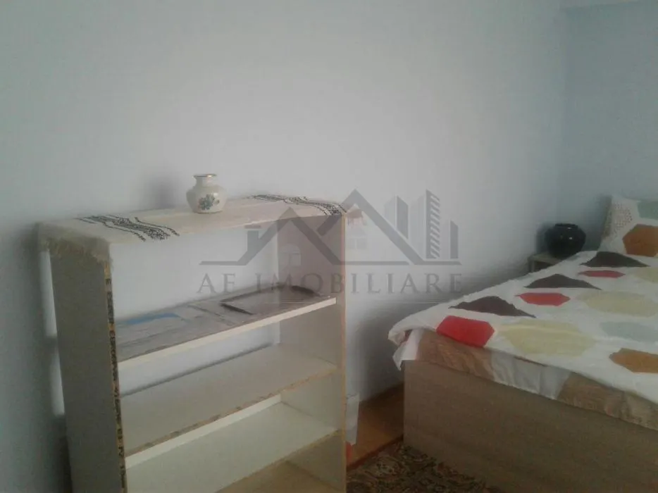 Apartament 3 camere zona Bulevard Independentei - foto 5