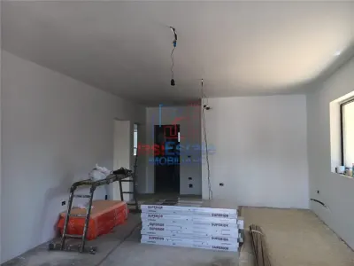LA CHEIE! Visan Barnova CASA parter 100mp TEREN 400mp toate utilitatile - foto 8