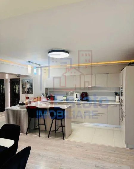 Apartament 4 camere Palas - foto 5
