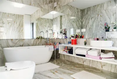 Casa intr-o zona linistita cu garaj si teren-1091 mp - foto 15