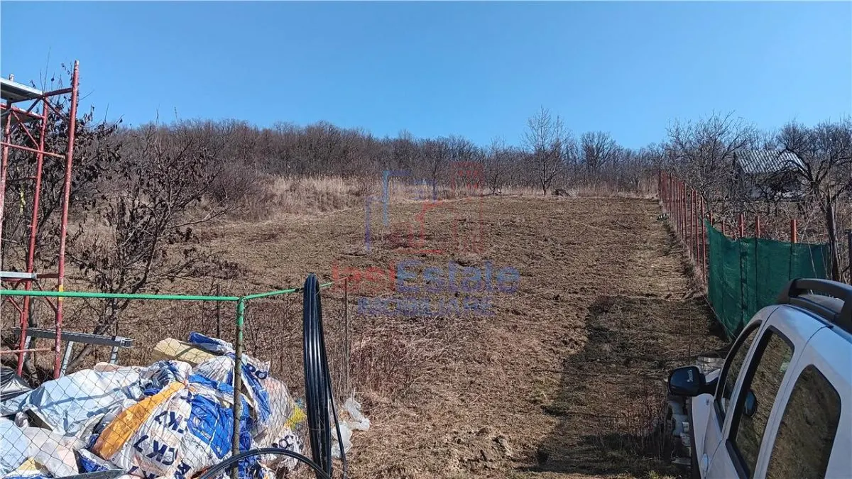 Barnova Cercu TEREN 910mp intravilan cu utilitati si panorama frumoasa - foto 1