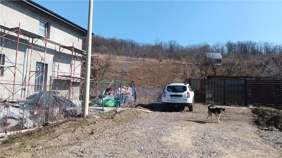 Barnova Cercu TEREN 910mp intravilan cu utilitati si panorama frumoasa - foto 3