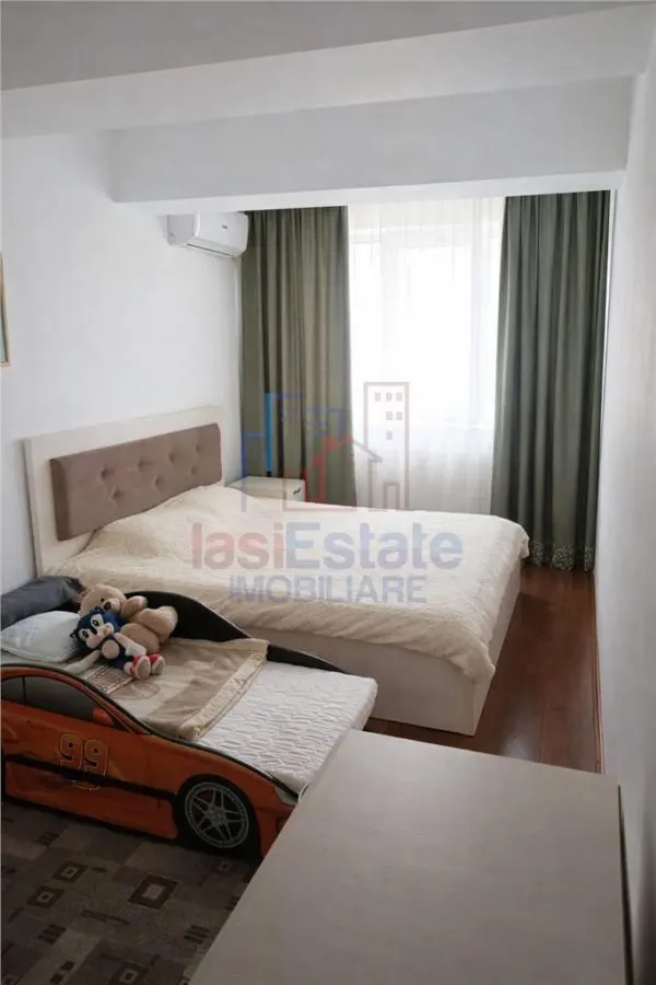 Apartament cu 2 camere complet utilat si mobilat - foto 1