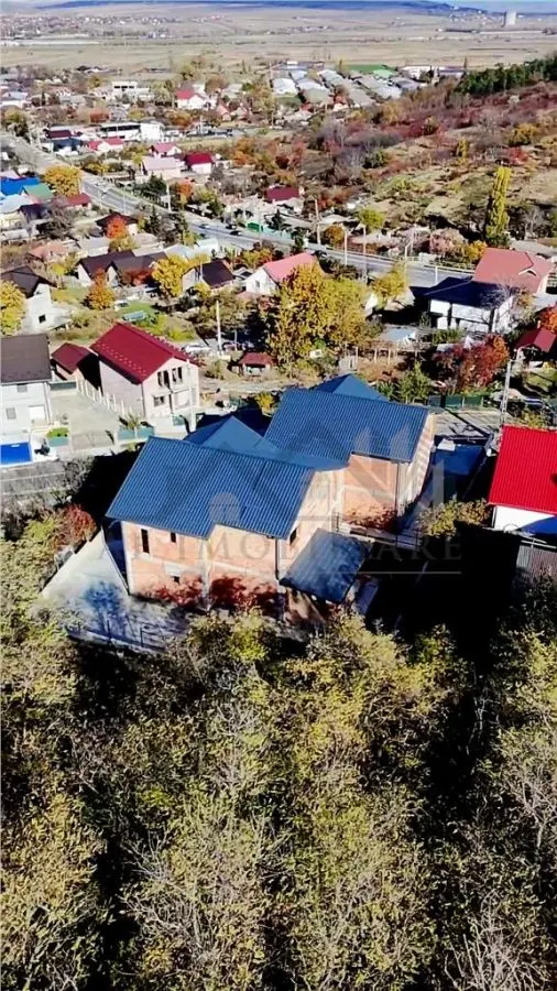 托梅什蒂优美景观住宅出售 - foto 11