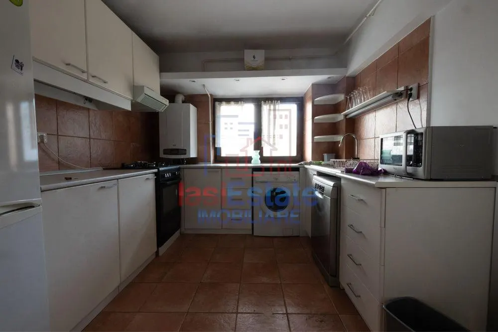 Apartament 4 camere Palas - Sf Lazar - foto 6